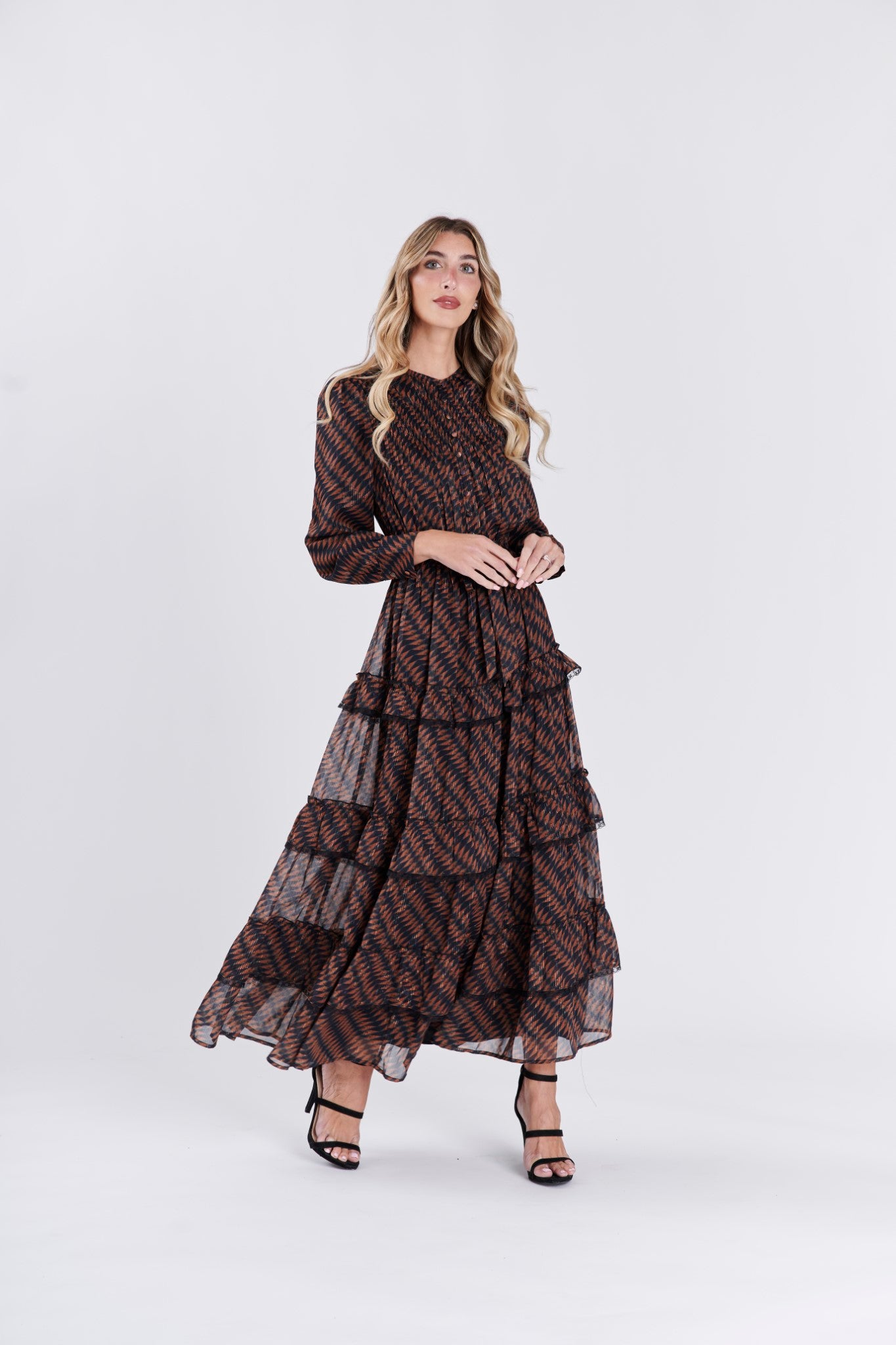 RUFFLED FAUX LAYERS & LACE TRIM DRESS שמלה