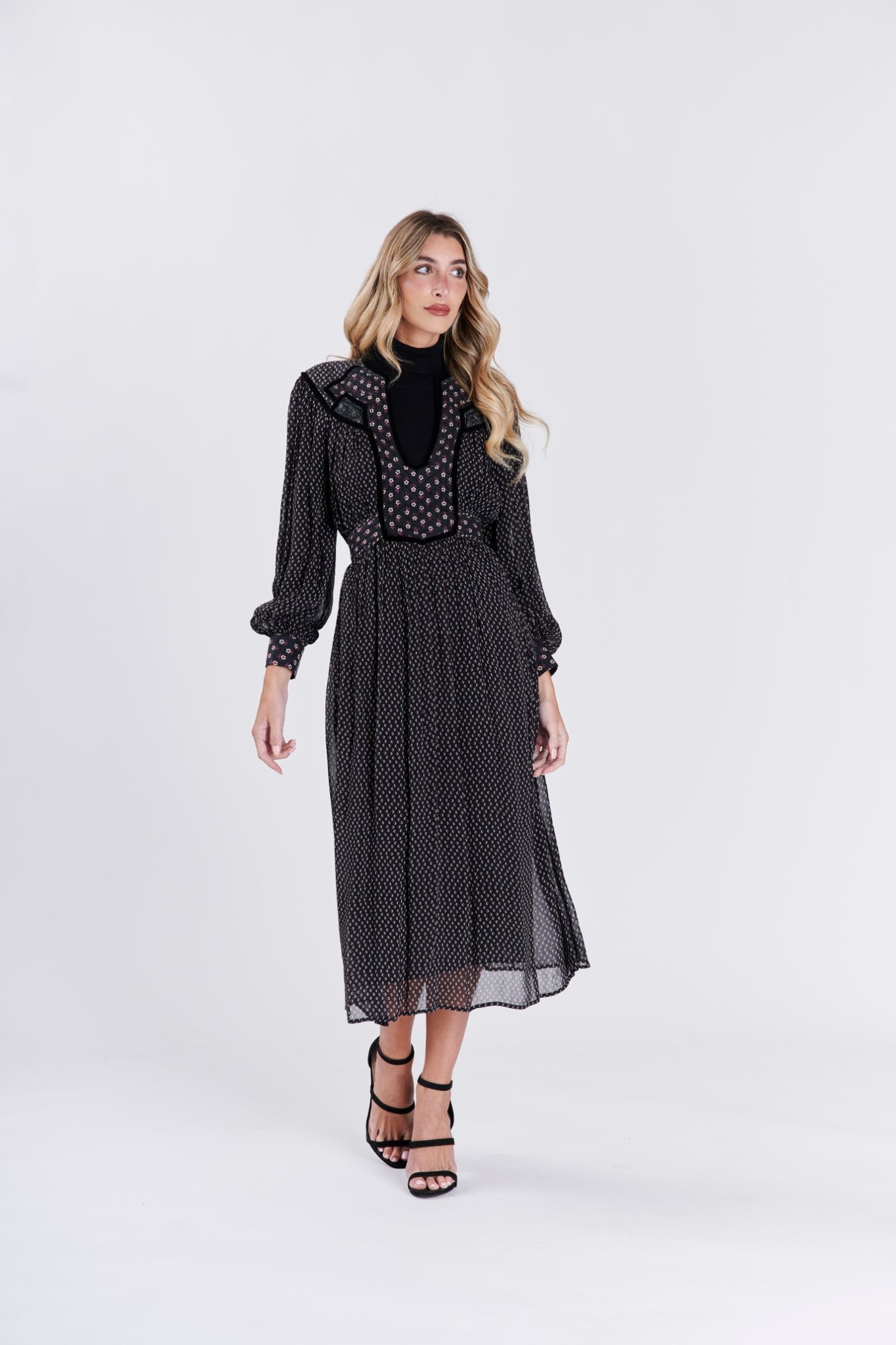 QUILTED COMBO & TIE BELT DRESS שמלה
