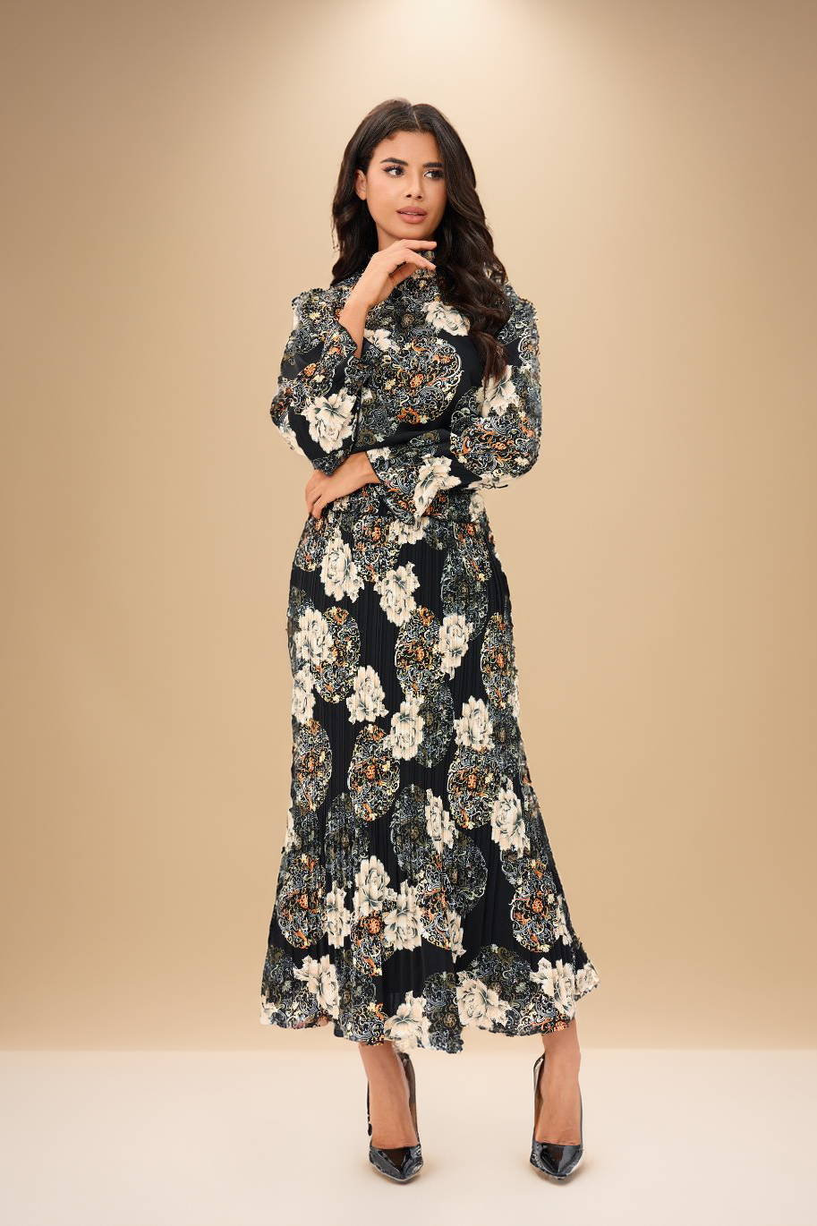 Midnight Blossom Two Piece Midi Set סט