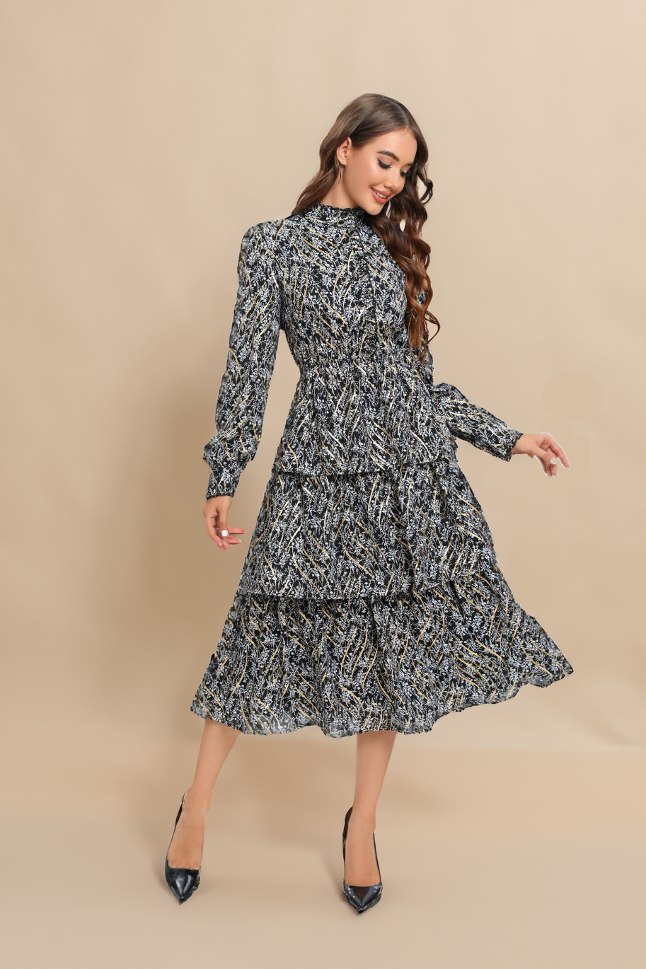Tiered Gold Foliage Midi Dress שמלה