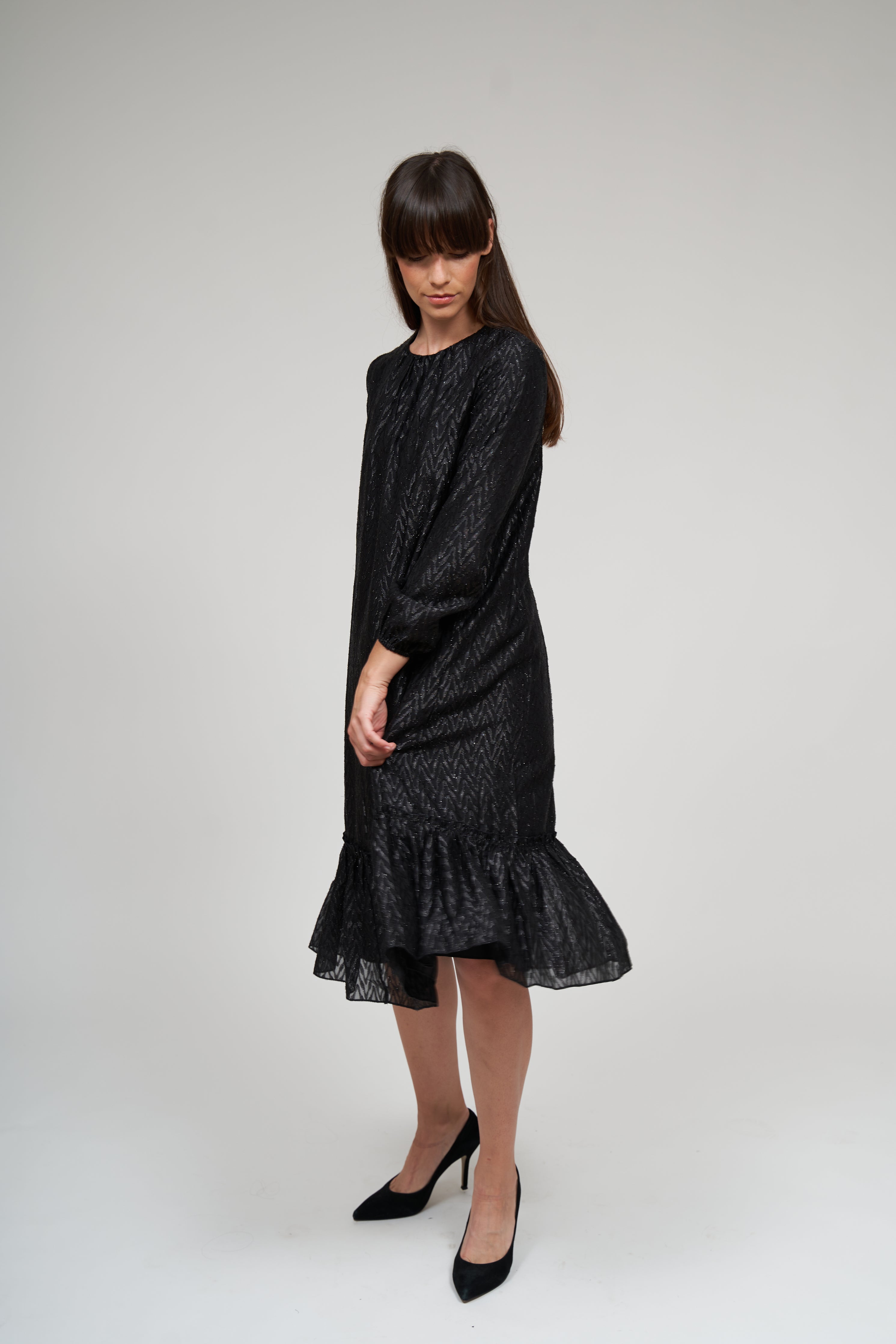 BELLA RUFFLE DRESS שמלה