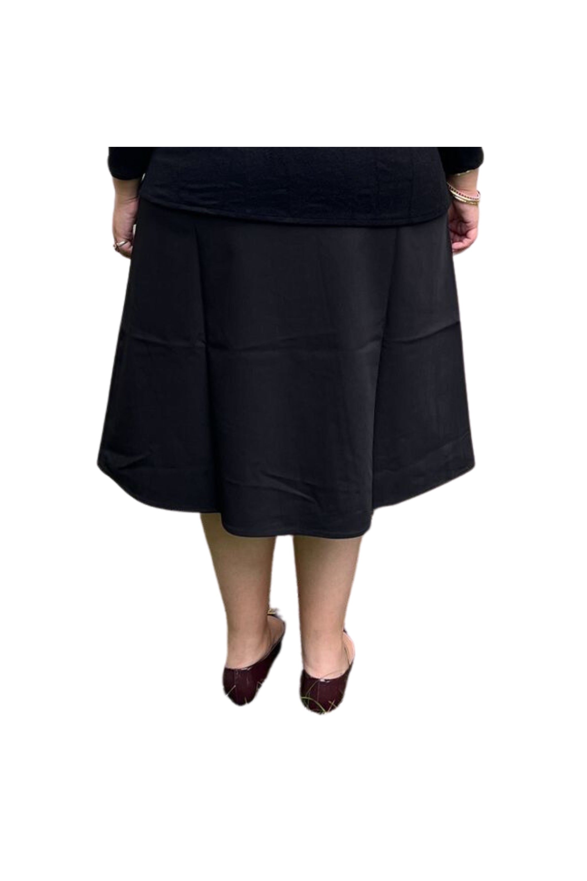 THE CLASSIC SKIRT חצאית