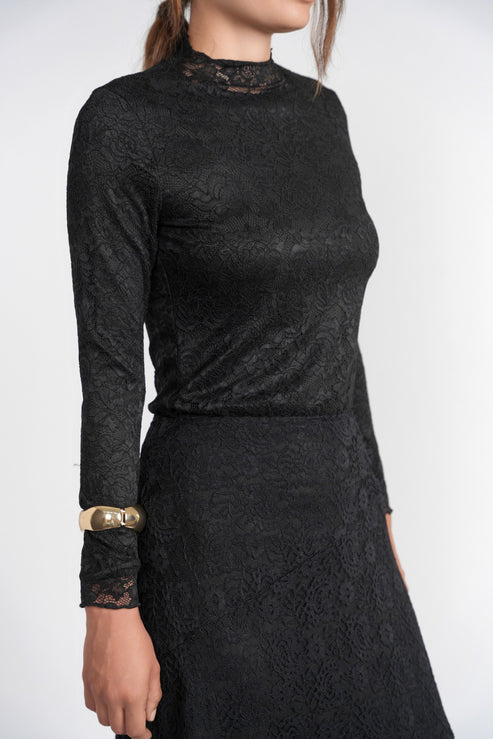ELLE TOP