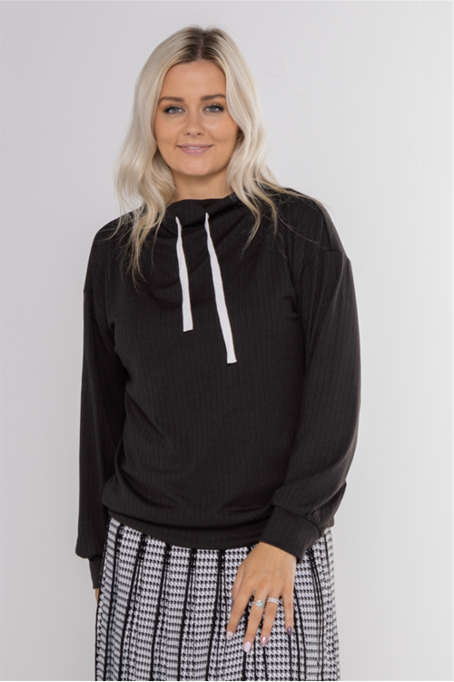 DRAWSTRING NECK WIDE RIBBED TOP חולצה