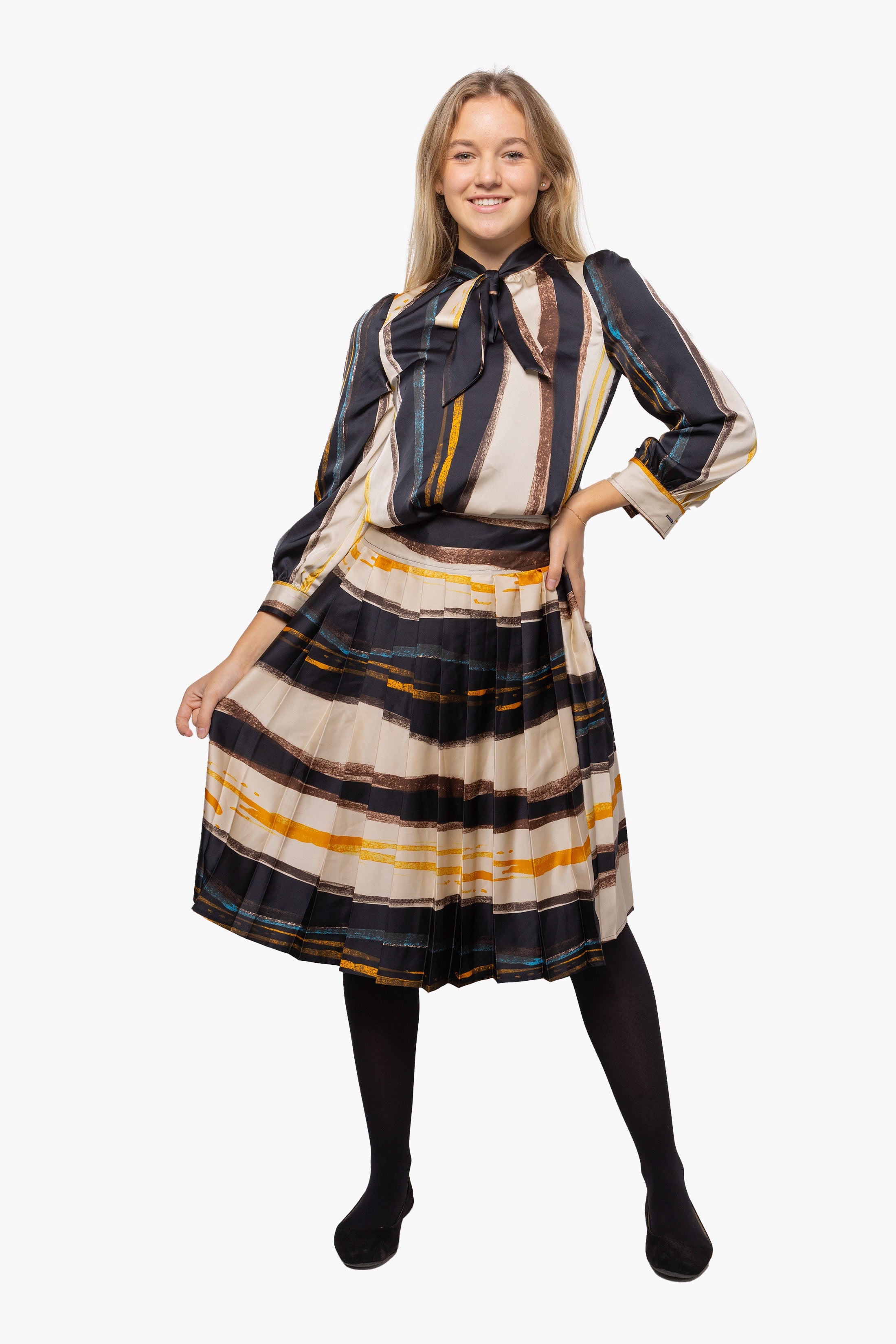 SHIRT WITH PLEATED SKIRT 2PCSET סט
