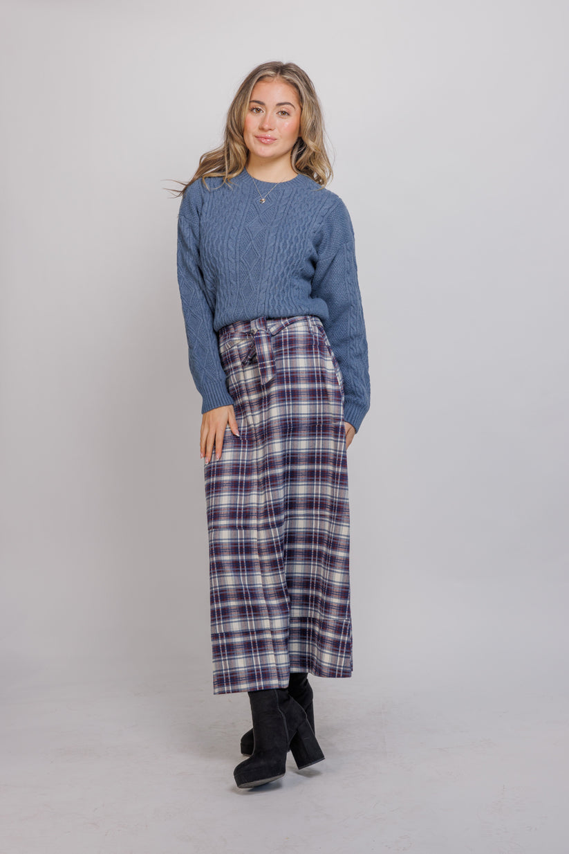 CABLE SWEATER