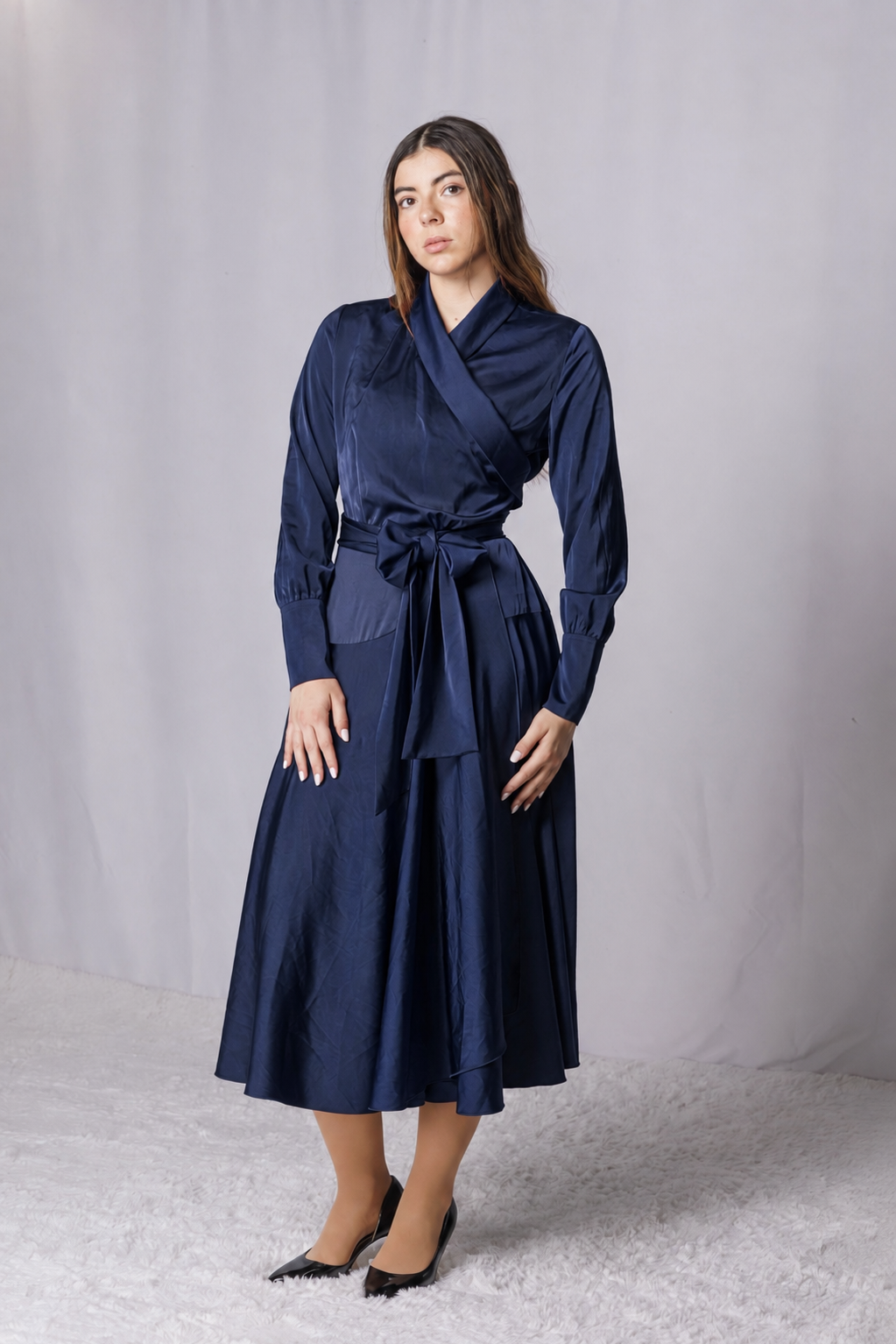 IVE 26514 navy waisted mock wrap dress