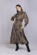 IVE 26745 matching satin print mock neck top