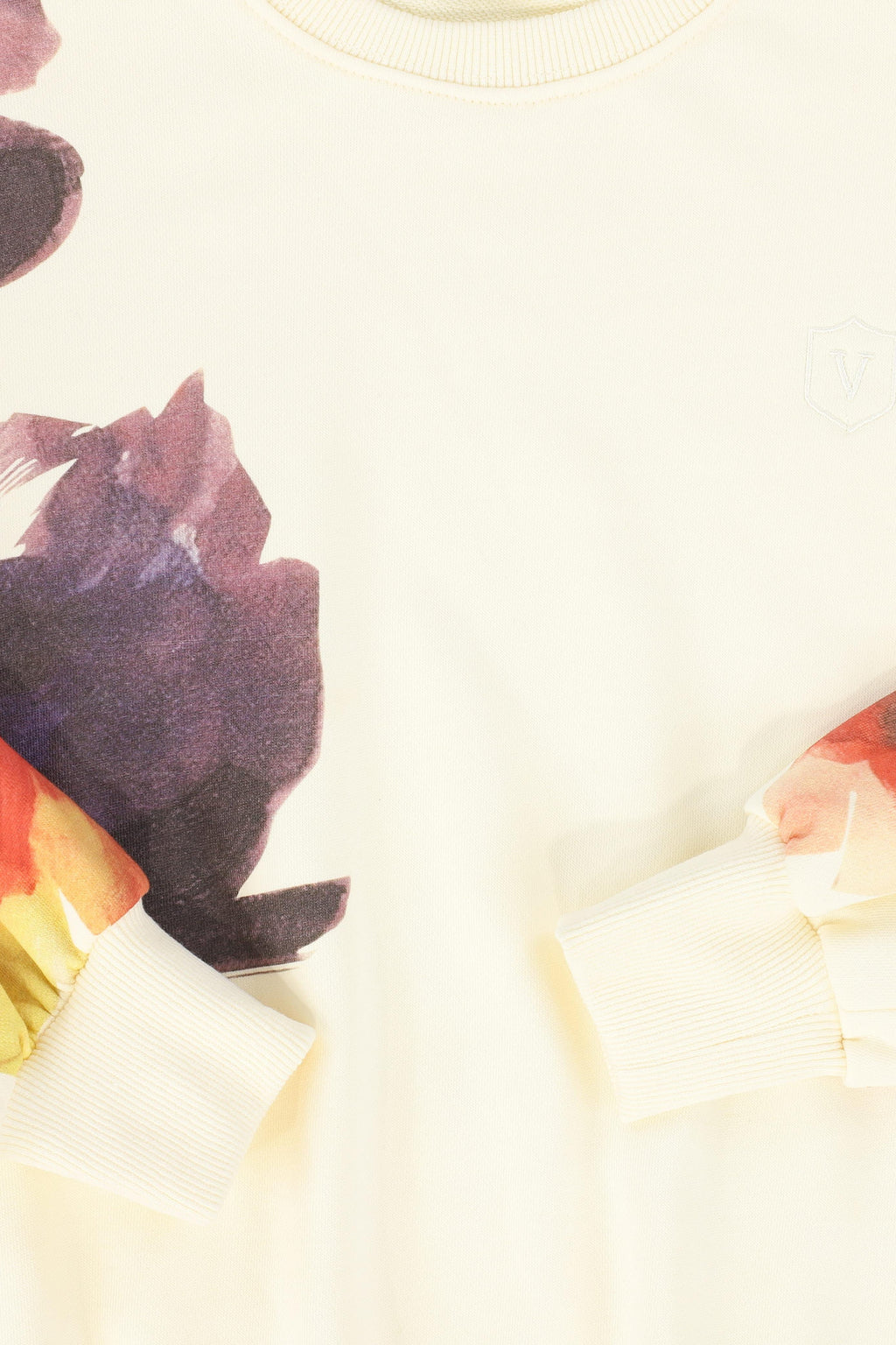 PAINTED FLOWER SWEATSHIRT