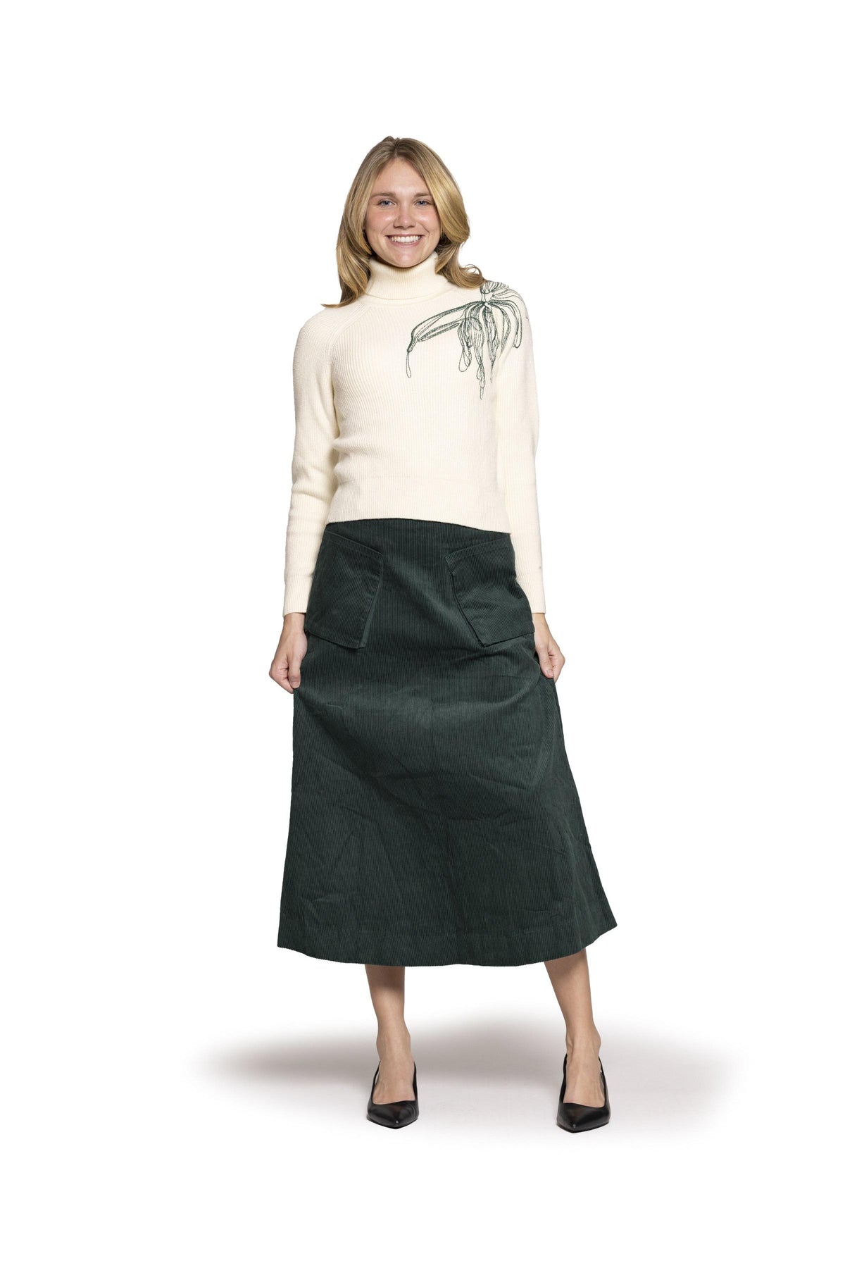 LIL 13708 Embroidered Turtleneck