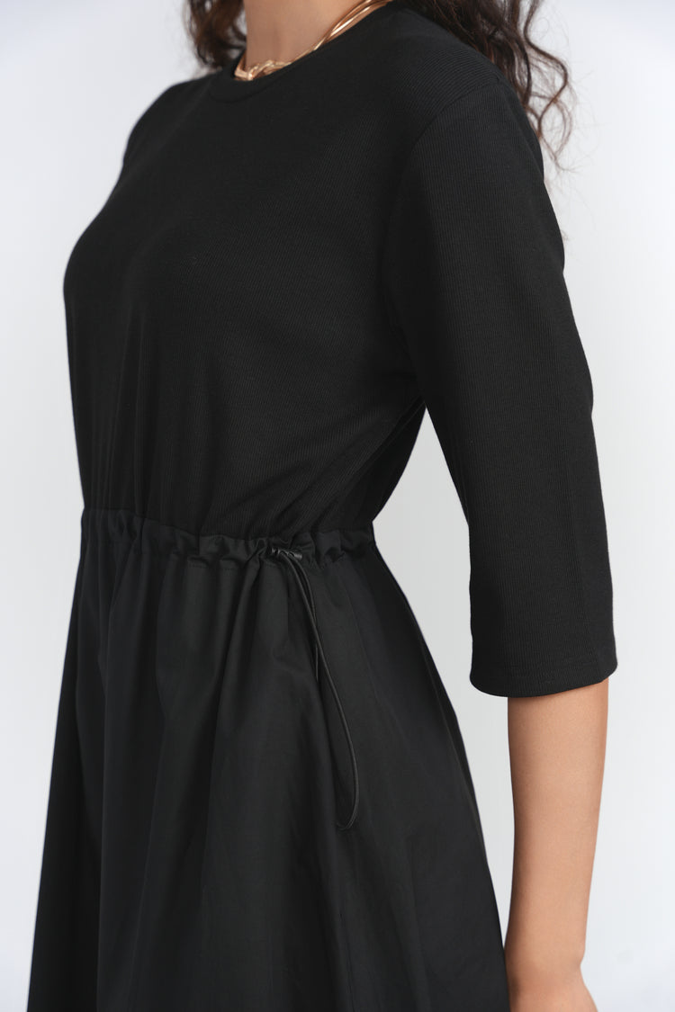 VALINA TOGGLE PULL STRING MAXI DRESS