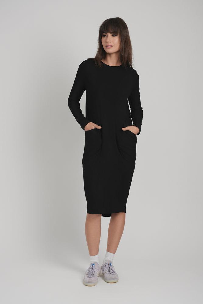 RIBBED POCKET DRESS