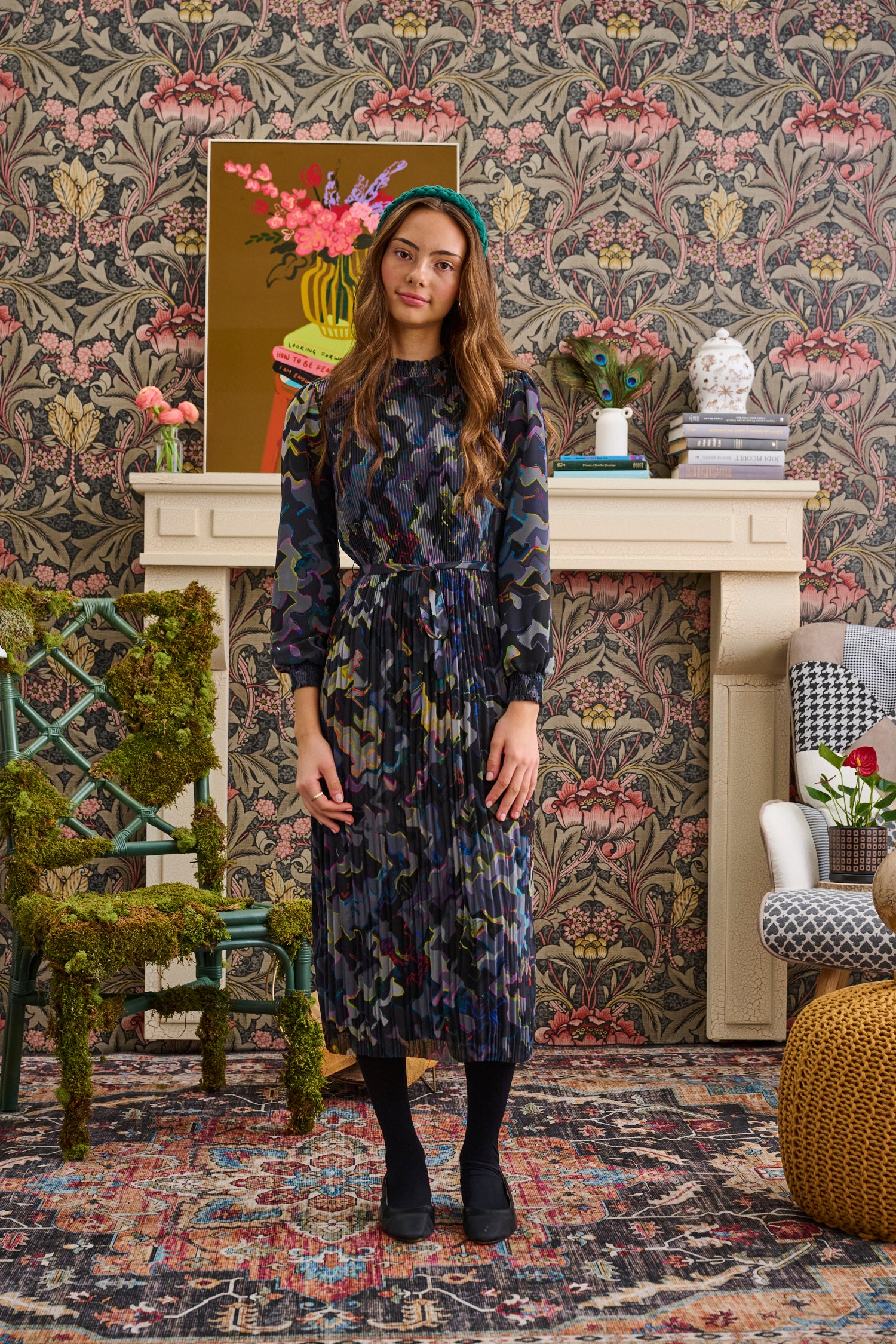 CHIFFON SMALL PLEATS SWIRL PRINT DRESS