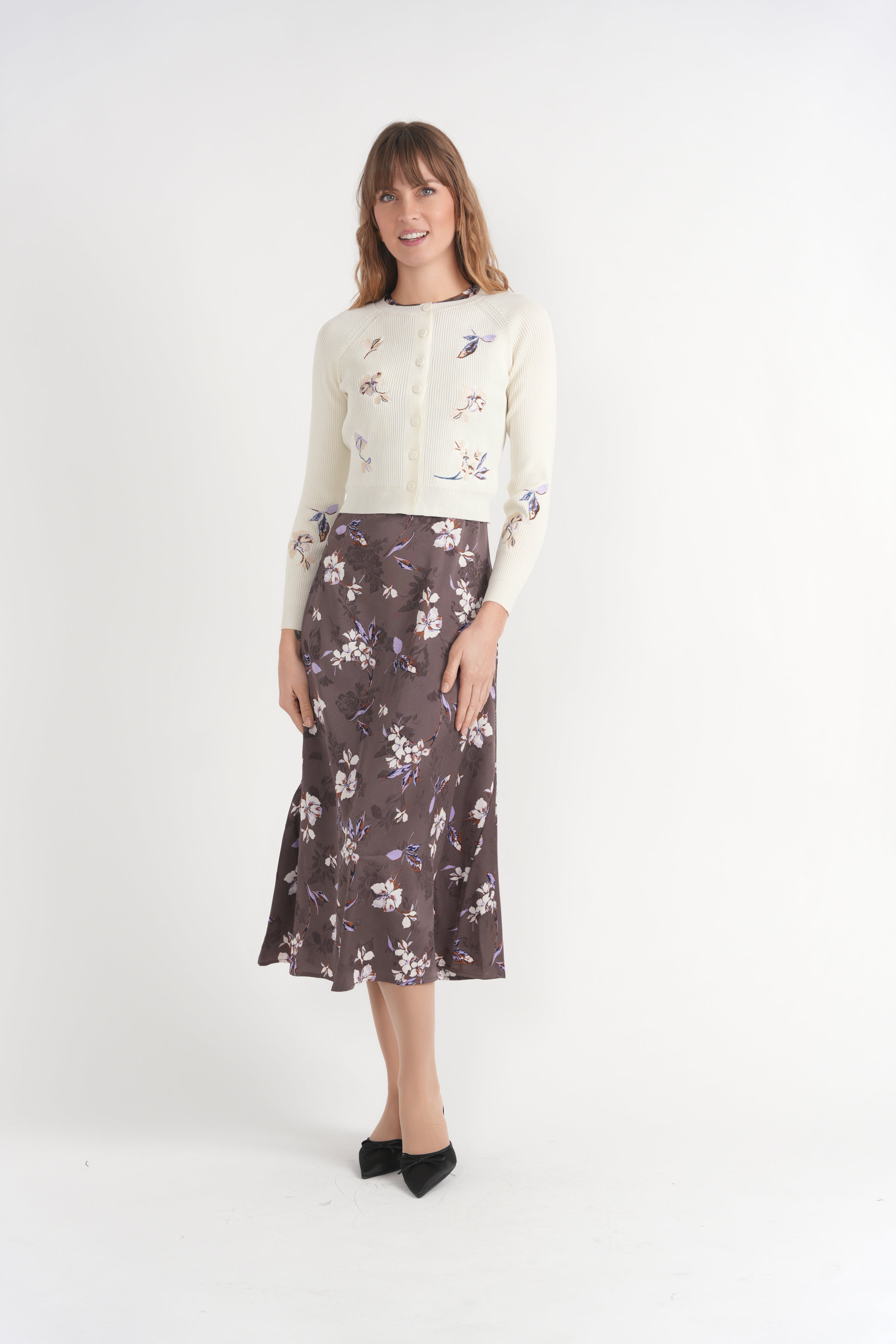 Cream matching floral jumper and embroidered knit cardigan set