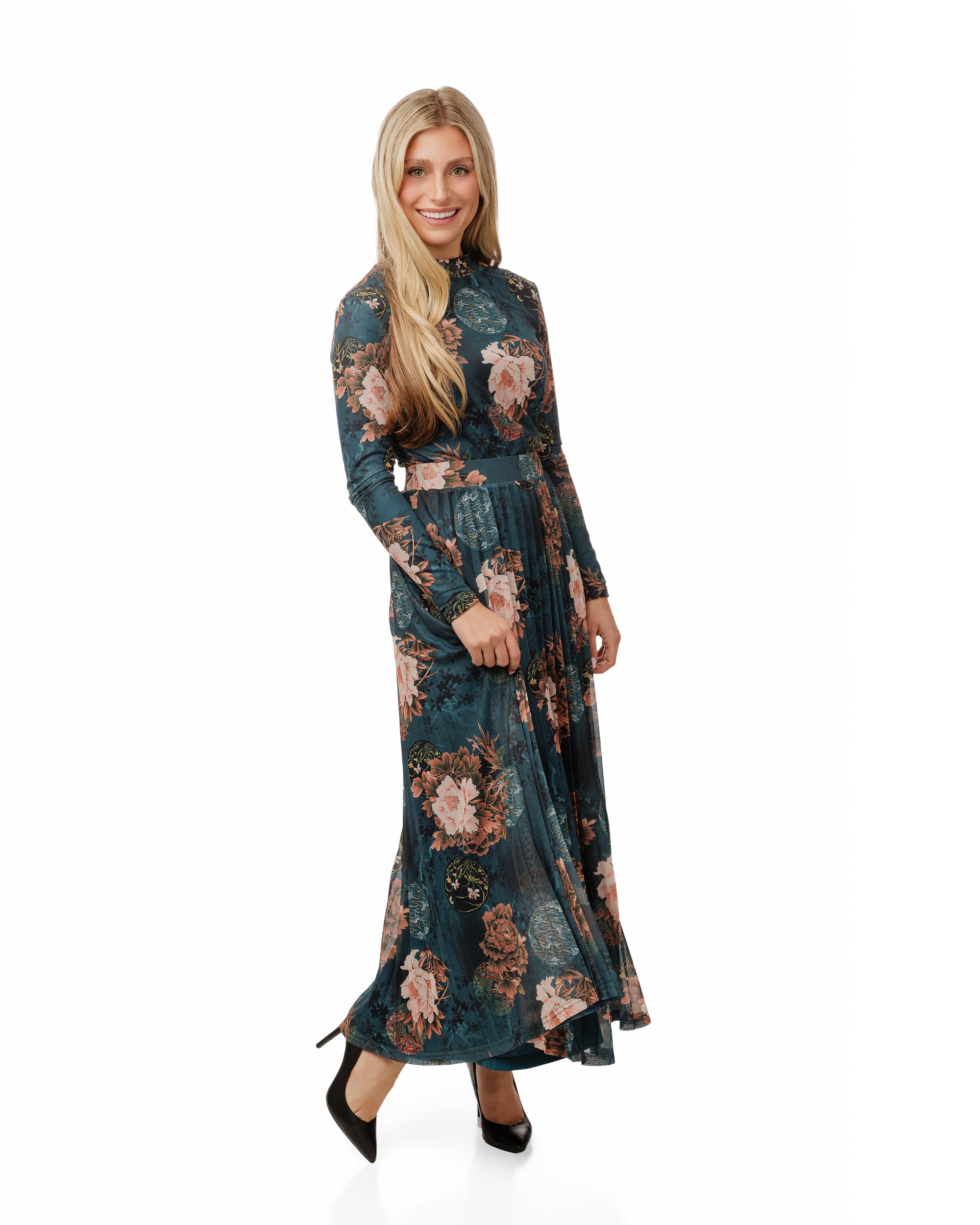 MATCHING FLORAL PRINTED PLEATED SKIRT