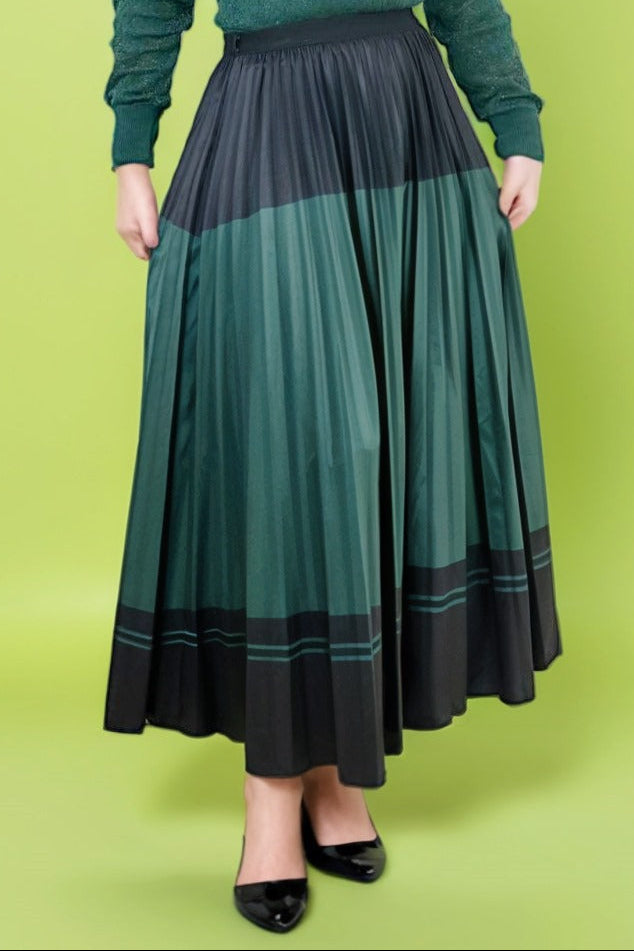 LADIES PLEATED SKIRT