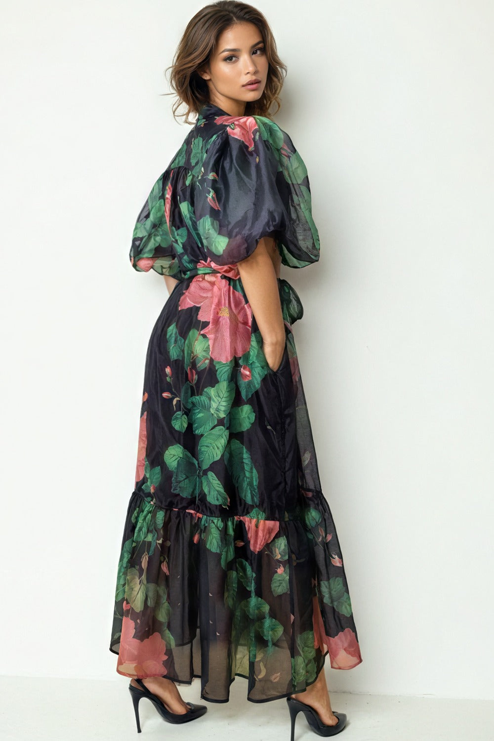 STAND COLLAR BUBBLE SLEEVE DRESS