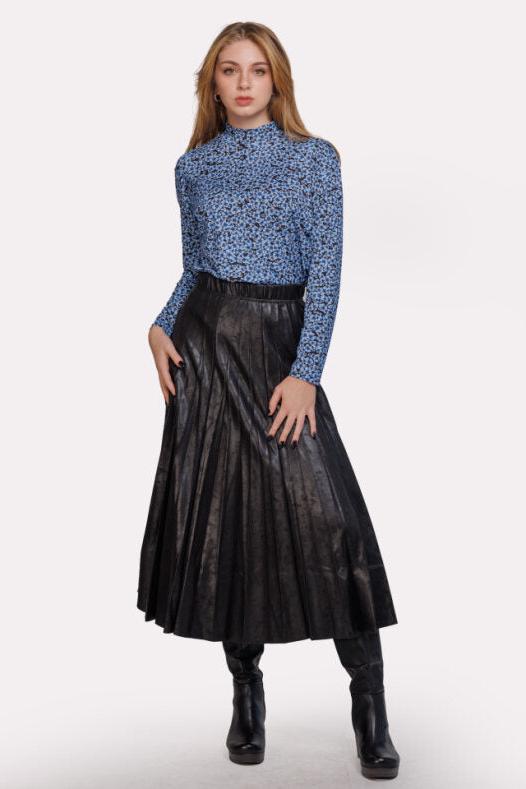 SOFT PRINTED MOCK NECK